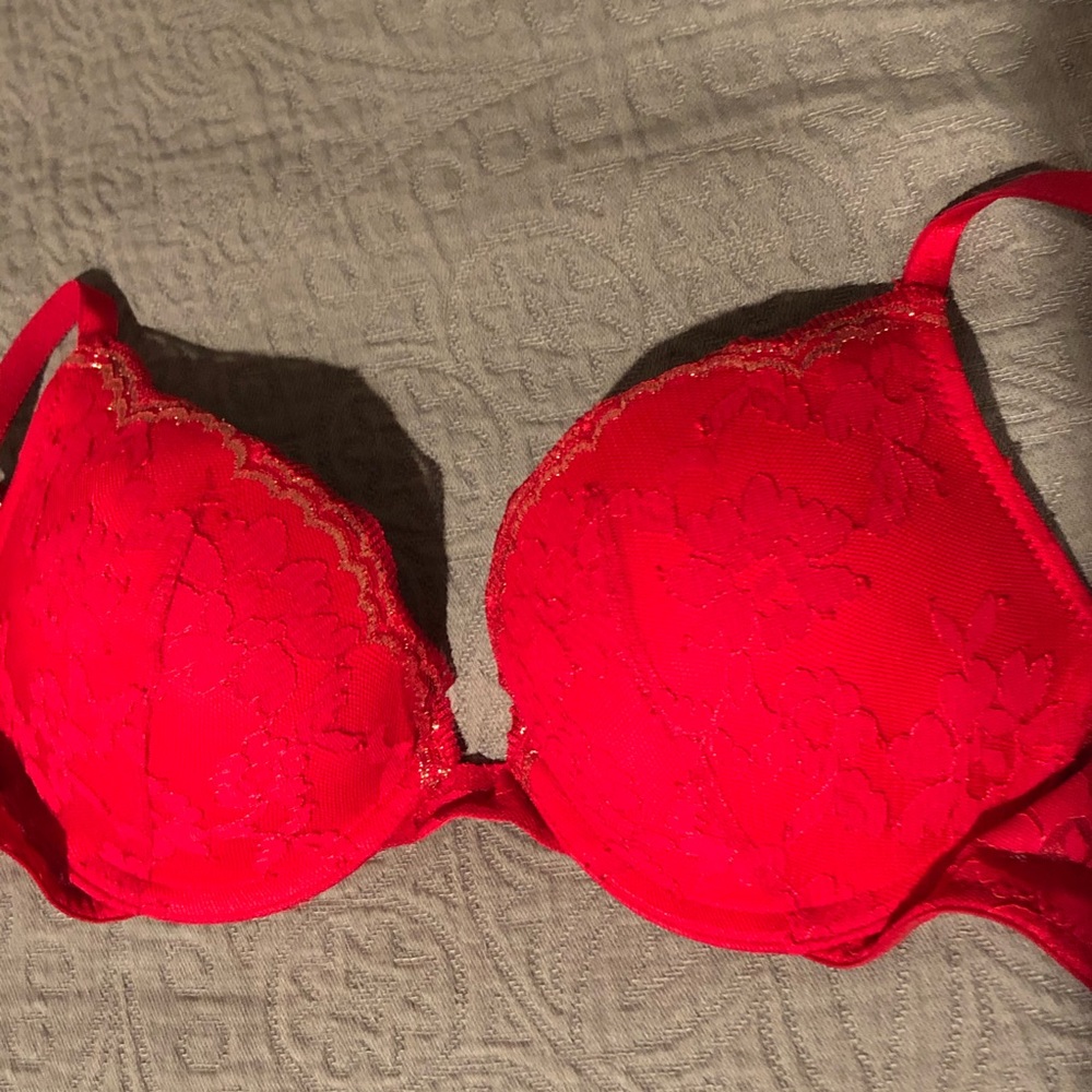 Very sexy push up bra